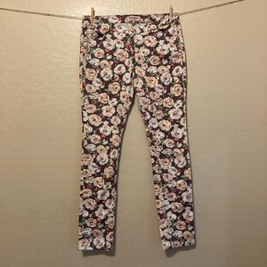 Juicy Couture Los Angeles Size 6 Flower Pants